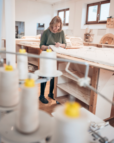 Einblich in die Frau Wolles Bettwaren Manufaktur